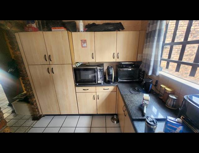 3 BEDROOM HOUSE FOR SALE IN SUNWARD PARK